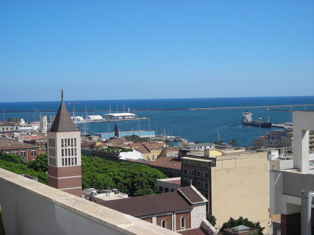 Appartamento Panoramico Cagliari, I Tre Grilli, Centro Экстерьер фото