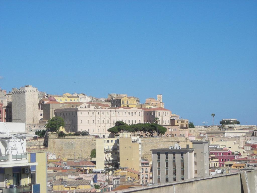 Appartamento Panoramico Cagliari, I Tre Grilli, Centro Экстерьер фото
